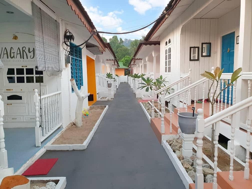 Vagary Pangkor Hotel Pekan Pangkor Bagian luar foto